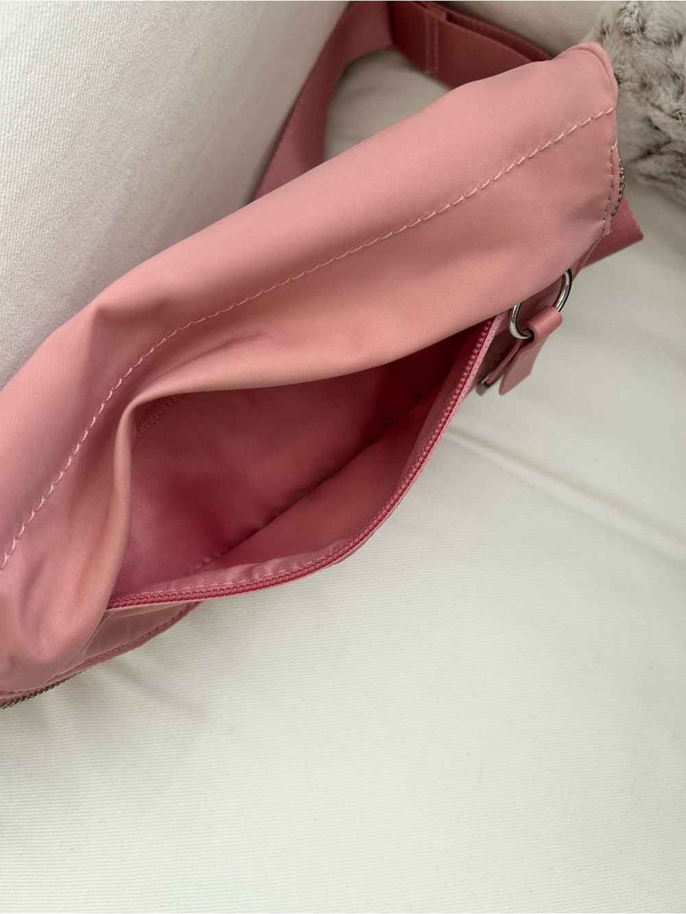 lululemon athletica Festival Bag 3L - Picture 6 of 13